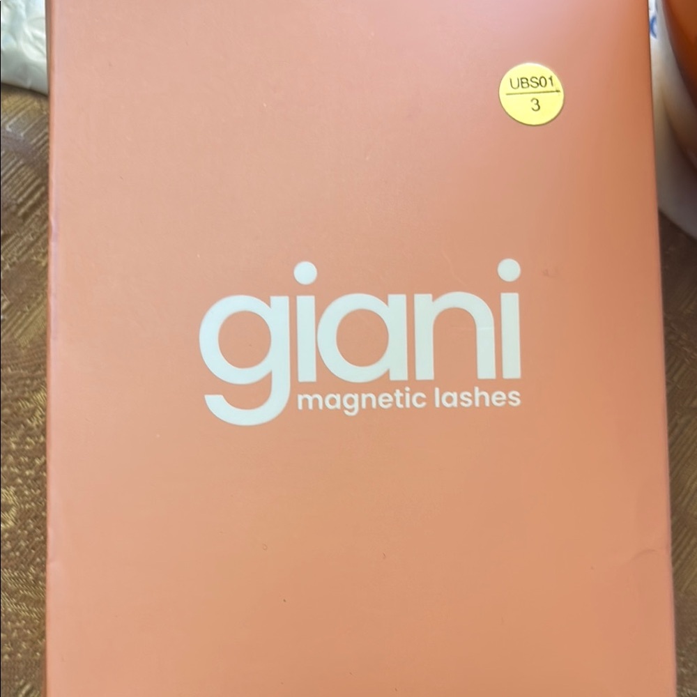 giani magnatic Voluminous Lashes